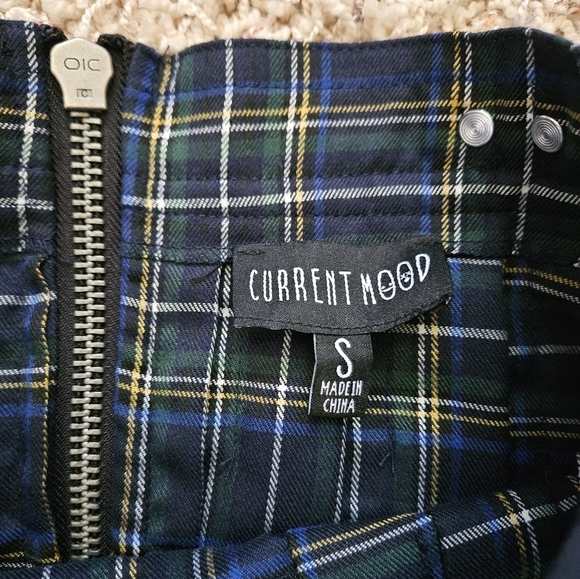 NEW Dolls Kill Current Mood Pleated Plaid Mini Skirt- small - Picture 4 of 8